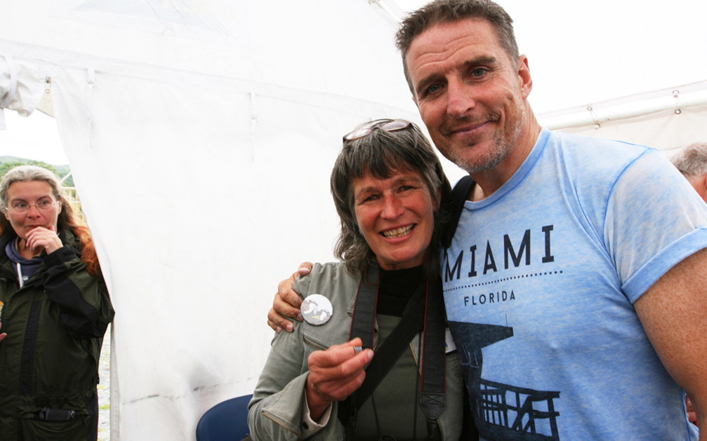 Jimmy's ring presented by Iolo Williams